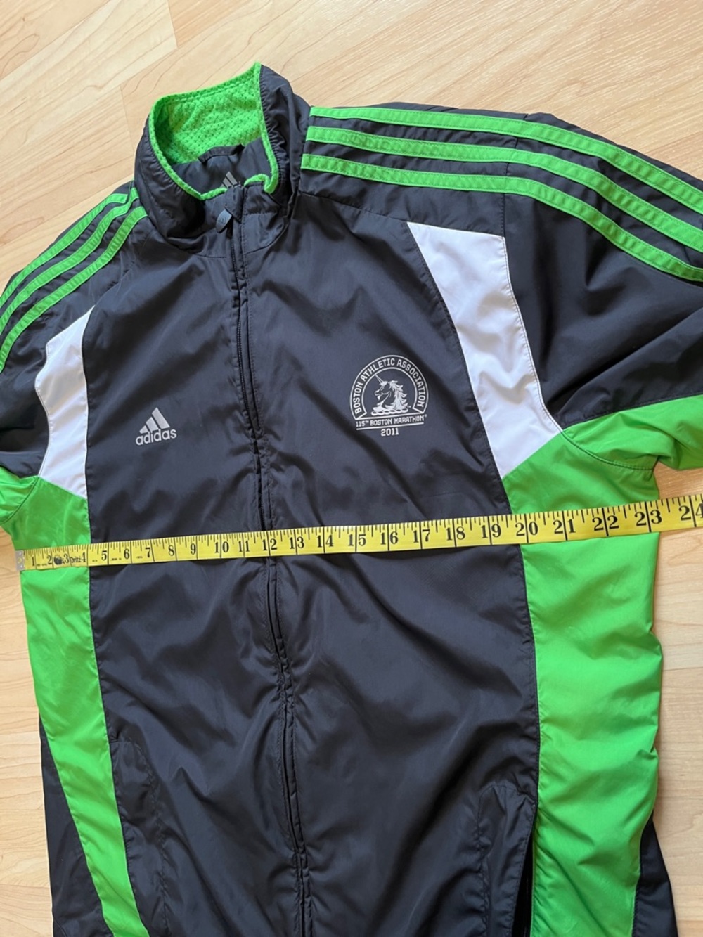 adidas Boston Marathon Running Jacket 3 Stripes Supernova Men's L - Picture 11 of 12